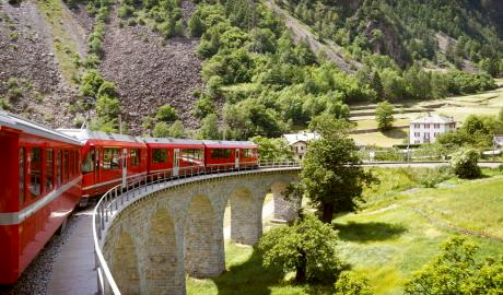 Bernina- & Glacier-Express